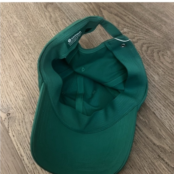 Lululemon unisex ball cap *wordmark L/XL - Picture 2 of 3
